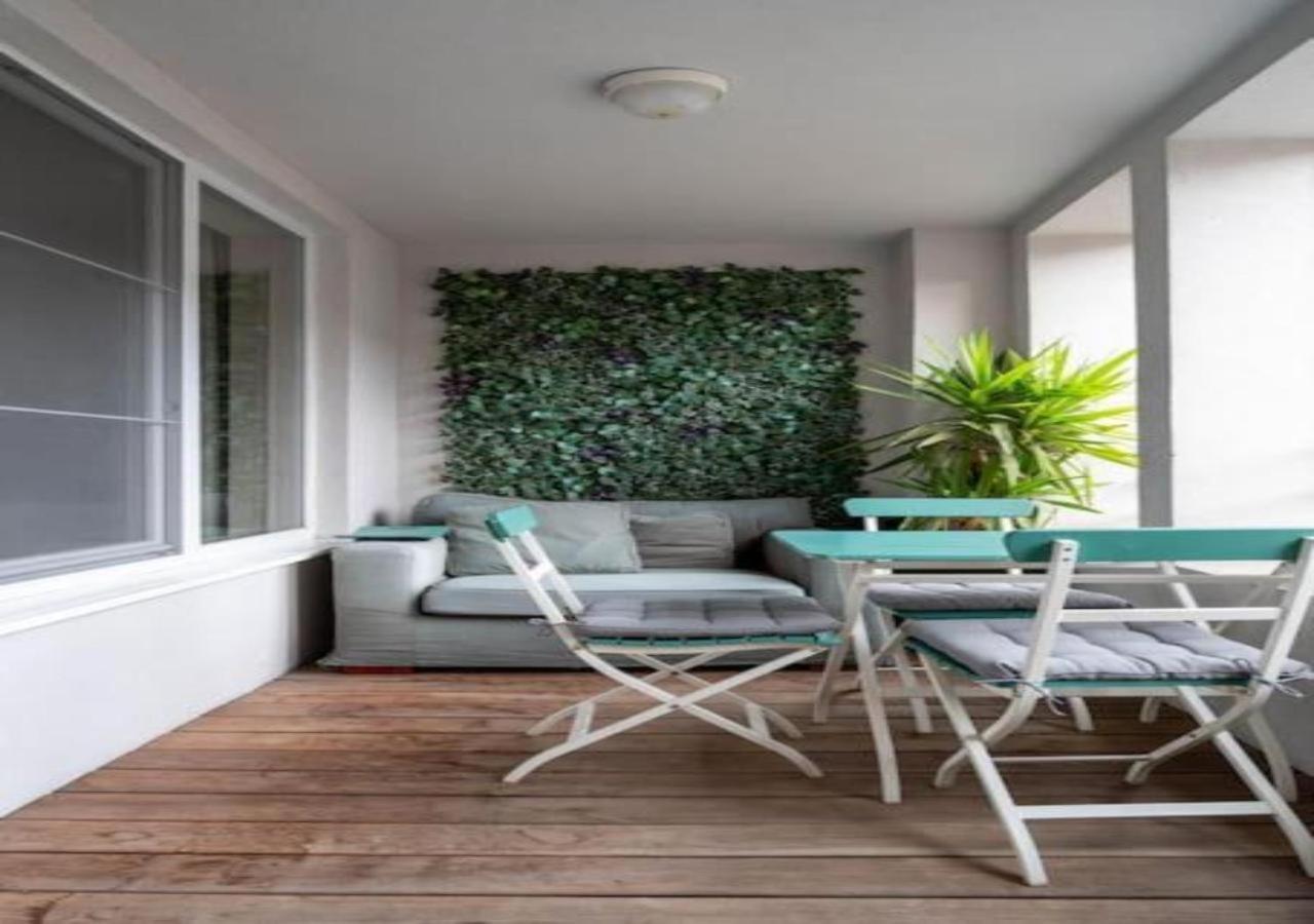Urban Oasis With Free Parking Apartment *
